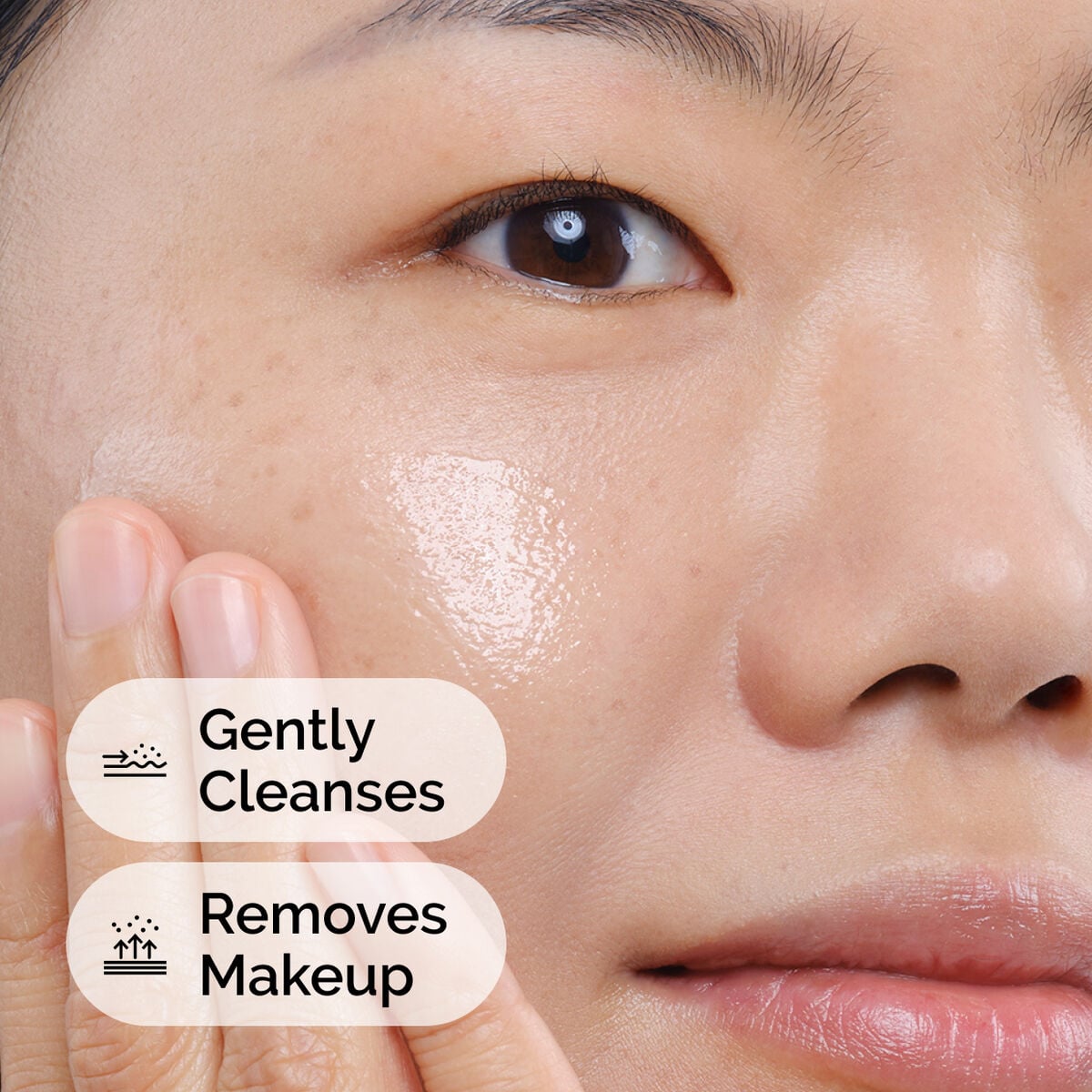 squalane-cleanser-g7 ord-squalane-cleanser-model-application-with-benefits.jpg